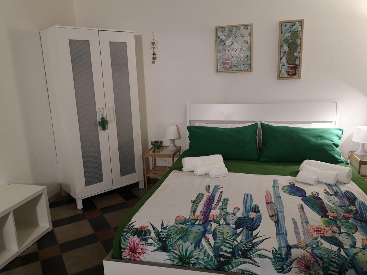 La Casa Dolce Bed & Breakfast ปาแลร์โม ภายนอก รูปภาพ